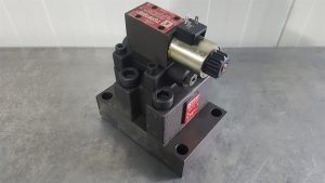 Hydropa WE6HG-E2T 4/2 NG6 Assembly 24V