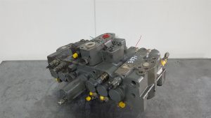 Liebherr A934B - 10037697 - Valve/Ventile/Ventiel