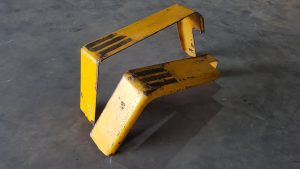 Ahlmann AZ85 1108583A/1108584A Mud guard/Kotfluegel