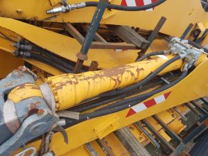 Liebherr A924C 9902208 Bucket cylinder