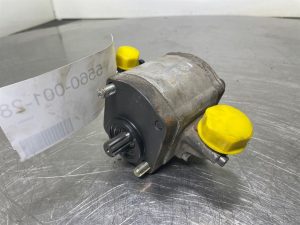Liebherr L544 5716937 Gearpump/Zahnradpumpe/Tandwielpomp