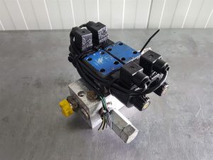 Dieci Telehandler Oleodinamica LC 48SL-20014 NG6 4/3 Assembly