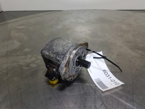 Volvo L30G - Gearpump/Zahnradpumpe/Tandwielpomp