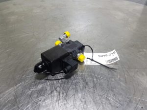 Volvo L45TP Walvoil 12A440025 3/2 Valve-Directional Valve