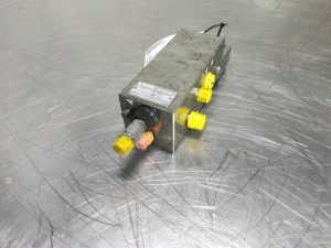 Liebherr A904C Oil Control 08376708720601B Valve
