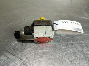 Liebherr L514-Argo Hytos RPE3-062R11-NG6 4/2 Valve 24V