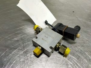 Volvo L30G ZM2814688 3/2 Valve-Directional Valve-Valve
