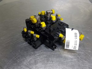 Kramer 10001810942-Bucher Hydraulics 200033434010-Valve