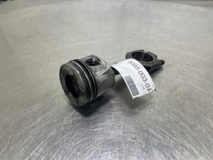 Deutz TD2011L04I Piston