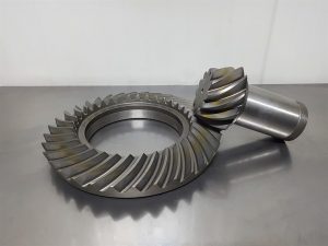 Liebherr L538 10335782 Bevel gear set/Kegelradsatz