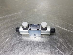 Bosch 081WV06P1V1004WS024/00D0 NG6 4/3 Valve 24V