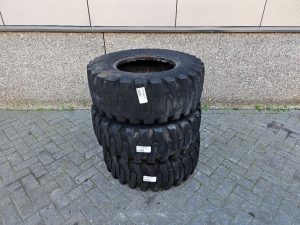 Ahlmann AL95 Titan 12.5/80-18 Tire/Reifen/Band