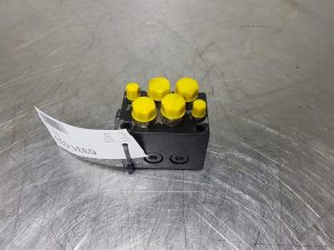 Ahlmann AZ150 Rexroth 7784900114 Valve