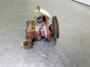 Vickers V210-8-3C-12-S49 Vane pump/Zahnradpumpe/Tandwielpomp