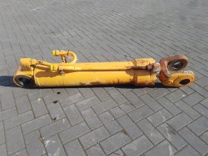 Case 921C 5104082A Lifting cylinder