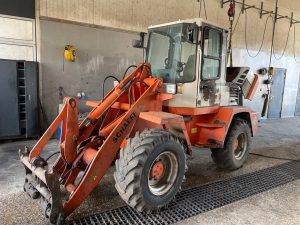 Schaeff SKL853 (For parts)