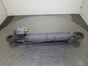 Volvo L30G VOE15212494 Tilt cylinder/Kippzylinder