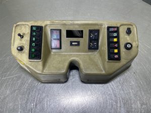 Ahlmann AZ14 Dashboard/Console/Console