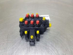 Yanmar V70 Speeder 5088081217 Valve/Valve/Valve