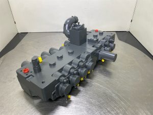 Liebherr LH80 10045256 Valve