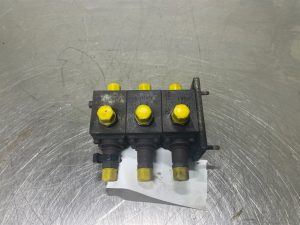 Liebherr LH80 5006952 Valve/Wegeventil/Ventiel