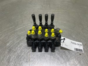 ATN PIAF1000R Walvoil SD5/4-P Valve