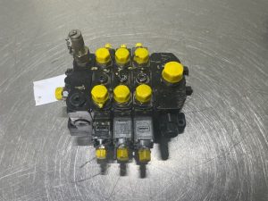 Volvo L30B-Z/X VOE11306160 Valve