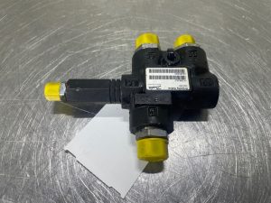 Mecalac 12MTX Sauer Danfoss OLS80 Priority valve