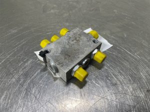 Mecalac 12MTX Ahlmann 6090088 Valve