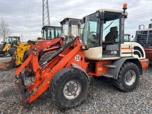 Schaeff SKL834 (For parts)