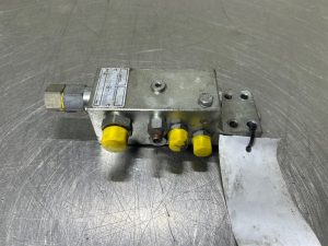 Terex TW150 Oil Control 081783036340020 Counter balance valve