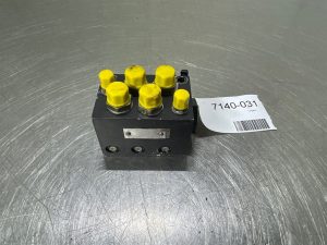 Ahlmann AZ14 ZF 7784900114 Valve/Ventile/Ventiel