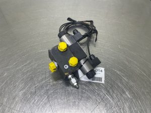 Liebherr A316 Atos SDHE-0714DC Atos SDHE-0714DC-NG6 4/3 Valve 24V