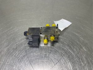 Liebherr A316 5009031 4/2 Valve-Wegeventil-Ventiel