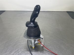 Liebherr A316 9075106 Servo valve/Servoventil
