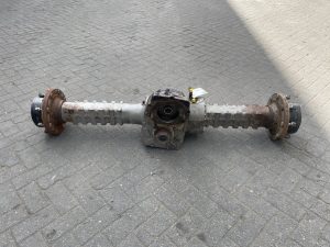 Atlas AR65 Dana Spicer 315/111/50 Axle