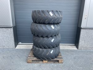 Ahlmann AZ6 Mitas 405/70-20 (16/70-20) Tire/Reifen/Band