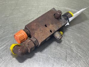 Liebherr L524 11658748 Counter balance valve