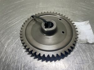 Ahlmann AS900 Cummins B3.3T Fuel pump gear