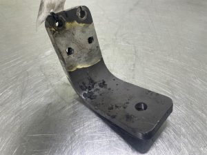 Ahlmann AS900 Cummins B3.3T Engine mount/Holder