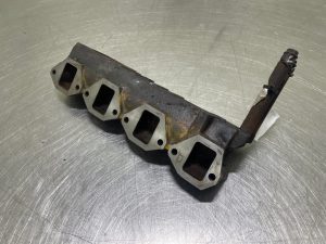 Ahlmann AS900 Cummins B3.3T Intake-exhaust manifold