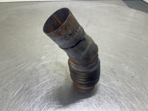 Ahlmann AS900 Cummins B3.3T Exhaust/Auspuff
