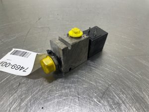 Ahlmann AZ85 Integrated Hydraulics S402NH124W 2/2 Valve