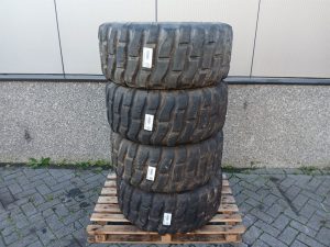 Alliance 15.5/55-R18 (385/55R18) - Tire/Reifen/Band