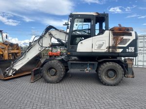 Hyundai HW140 Fire Damage / Fire Damage / Fire Damage