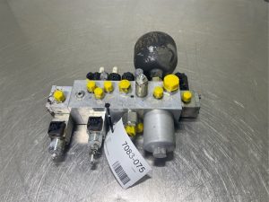 Liebherr A934C 10042729 Valve/Ventile/Ventiel