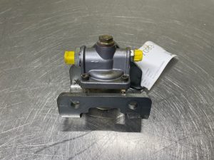 Liebherr A934C Knorr-Bremse DMV18 Knorr-Bremse DMV18-Pressure limiting valve