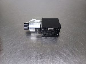 Parker D3W20BNKP30 NG10 4/2 Valve 12V