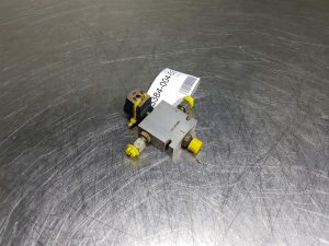 Volvo L30B ZM2814688 3/2 Valve-Directional Valve-Valve